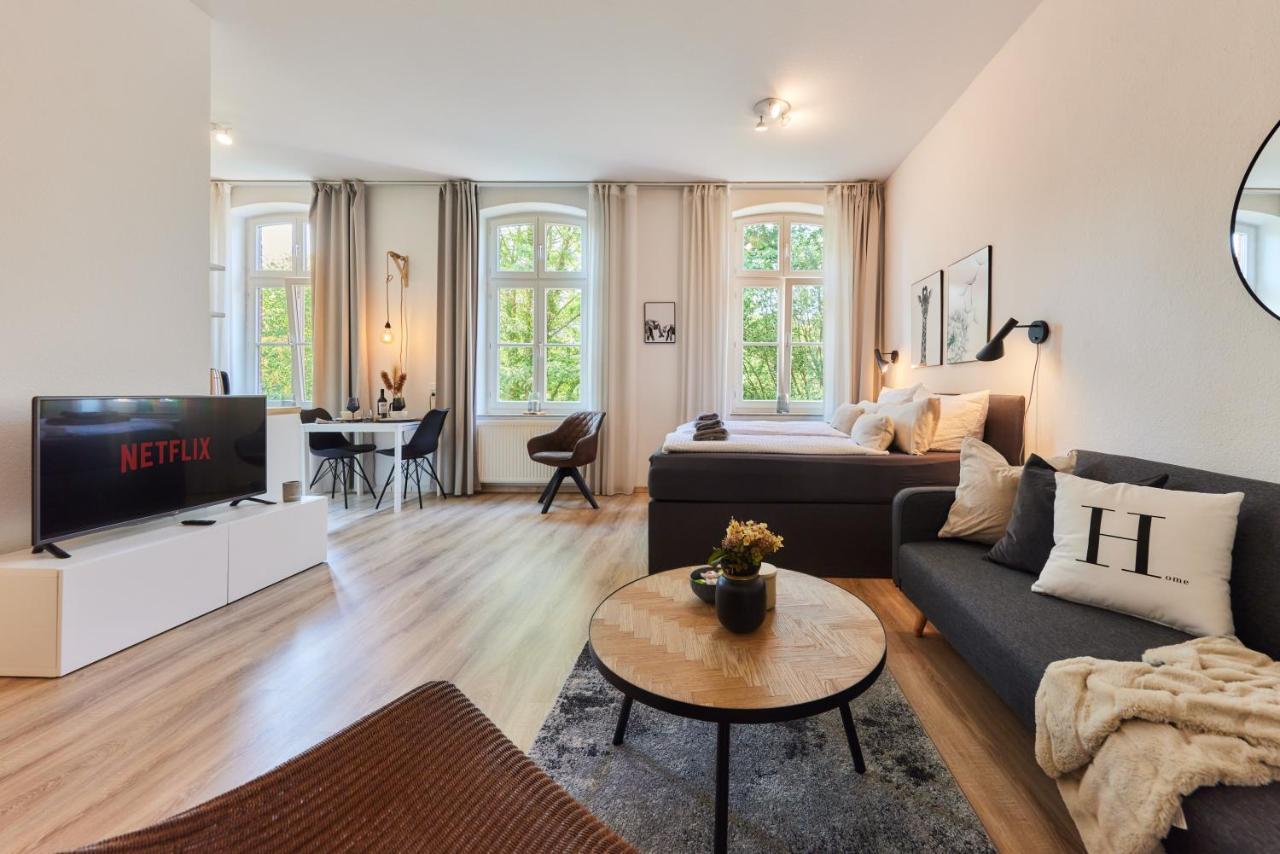 Studio3 Zentral Und Ruhig Mit Parkplatz, 5 Min Z Bali-T Und Gop, Boxspringbett Bad Oeynhausen Dış mekan fotoğraf