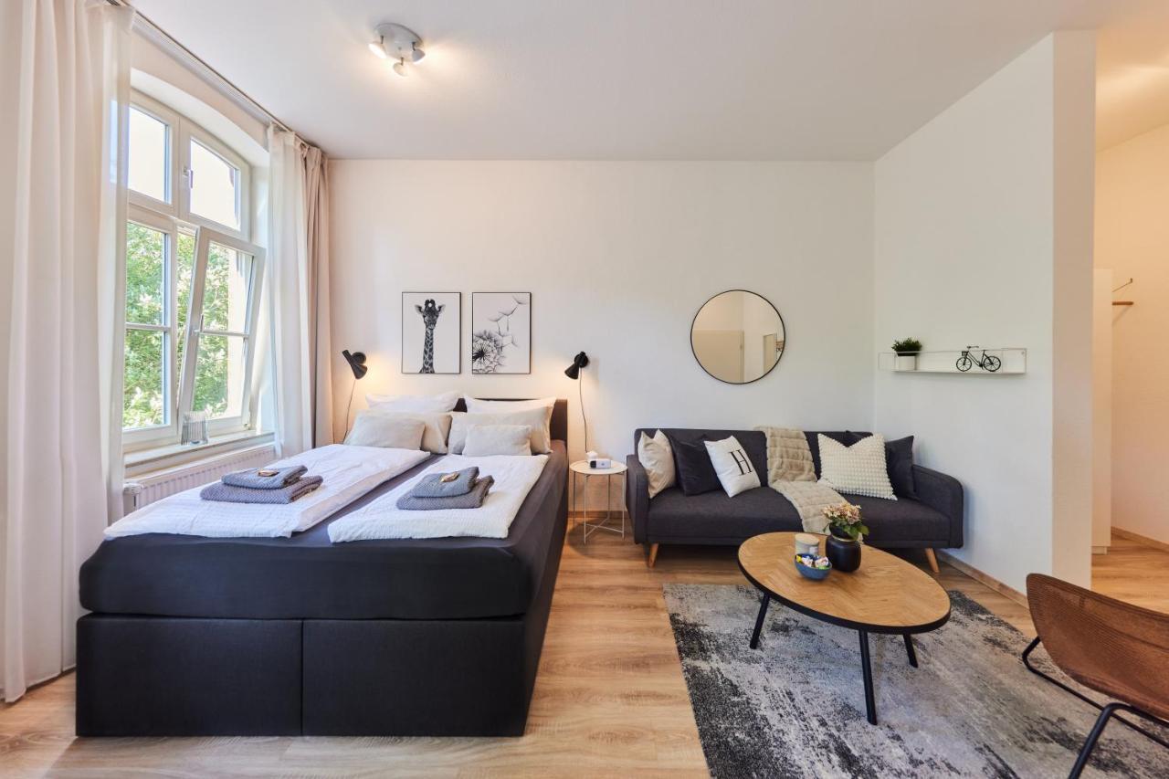 Studio3 Zentral Und Ruhig Mit Parkplatz, 5 Min Z Bali-T Und Gop, Boxspringbett Bad Oeynhausen Dış mekan fotoğraf