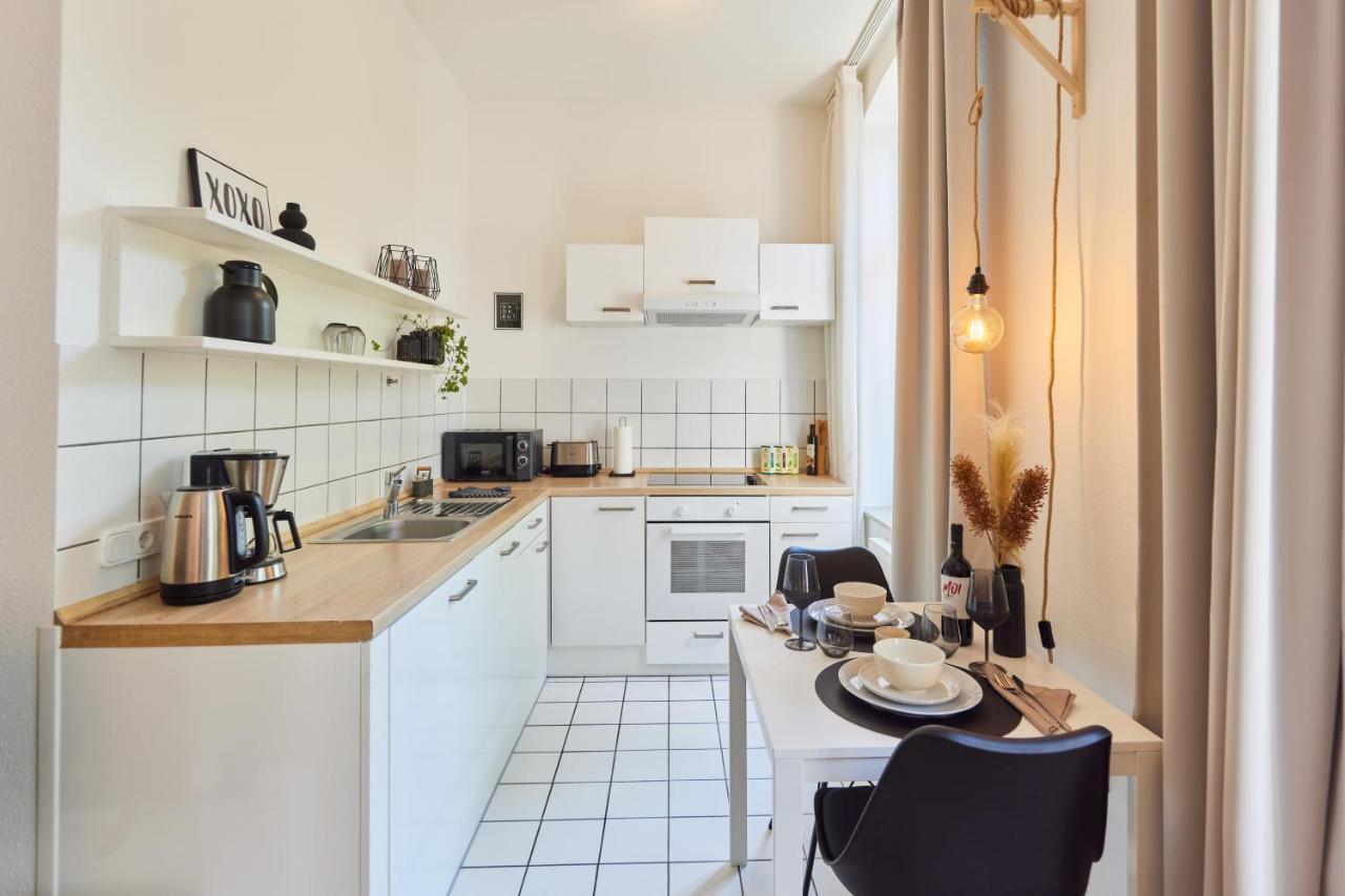 Studio3 Zentral Und Ruhig Mit Parkplatz, 5 Min Z Bali-T Und Gop, Boxspringbett Bad Oeynhausen Dış mekan fotoğraf
