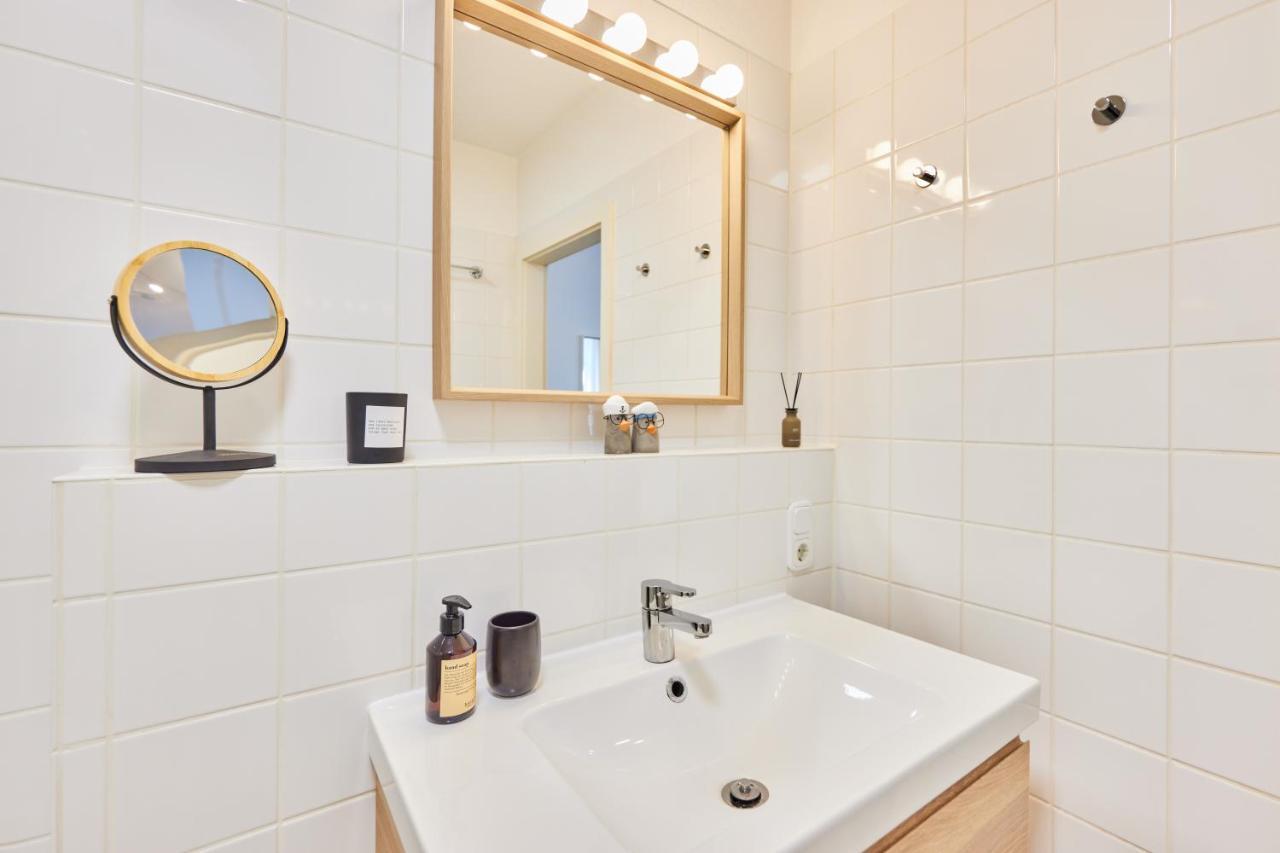 Studio3 Zentral Und Ruhig Mit Parkplatz, 5 Min Z Bali-T Und Gop, Boxspringbett Bad Oeynhausen Dış mekan fotoğraf