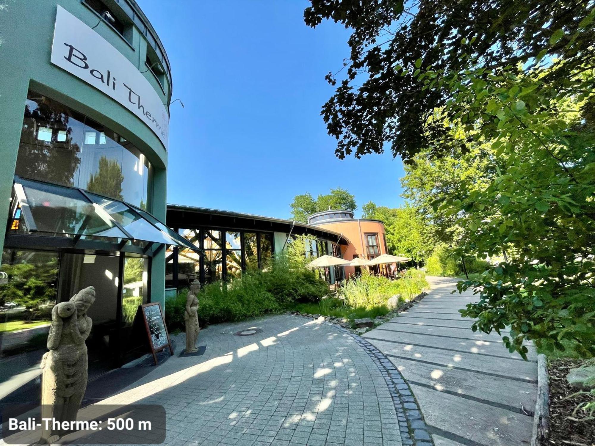 Studio3 Zentral Und Ruhig Mit Parkplatz, 5 Min Z Bali-T Und Gop, Boxspringbett Bad Oeynhausen Dış mekan fotoğraf